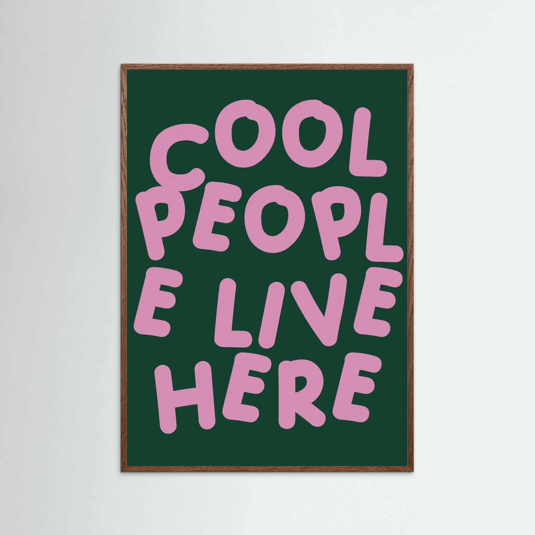 Poster-COOL PEOPLE- Harry Polar- TADAM!-affiche-art-print- 21 x 29 cm / 8 x 11″ (A4) / No Frame-21 x 29 cm / 8 x 11″ (A4) / Black Wood-21 x 29 cm / 8 x 11″ (A4) / Blue Wood-21 x 29 cm / 8 x 11″ (A4) / Grey Wood-21 x 29 cm / 8 x 11″ (A4) / Green Wood